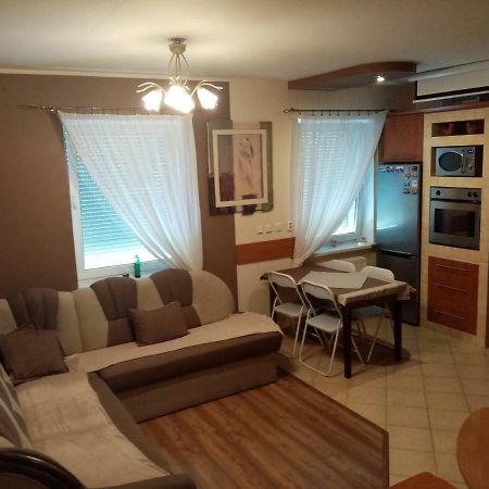 Apartament Na Kawiarach Гниежно Екстериор снимка