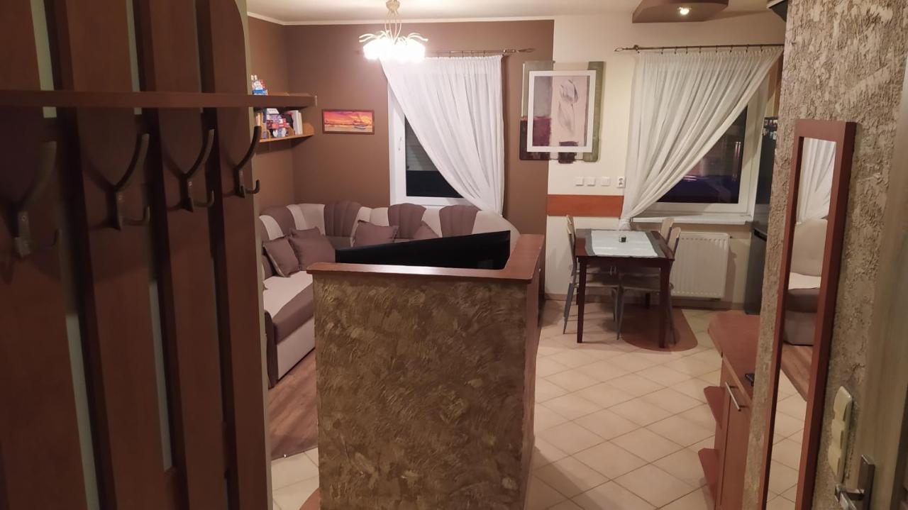 Apartament Na Kawiarach Гниежно Екстериор снимка