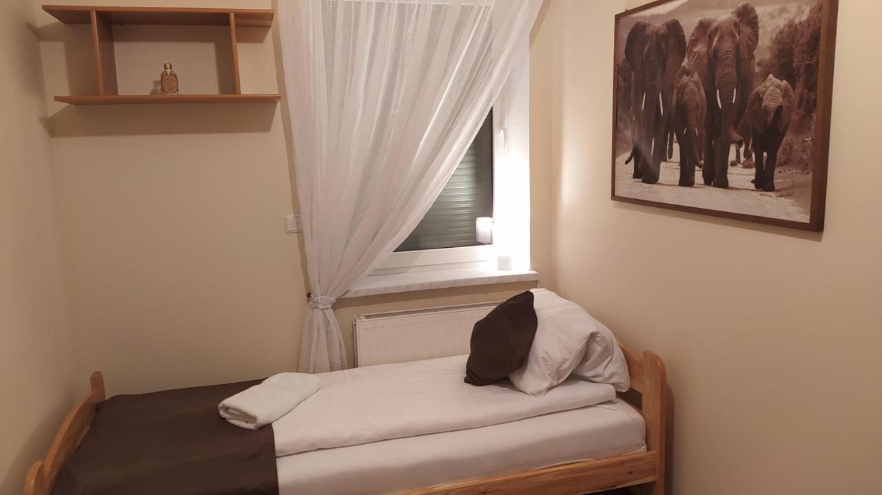 Apartament Na Kawiarach Гниежно Екстериор снимка