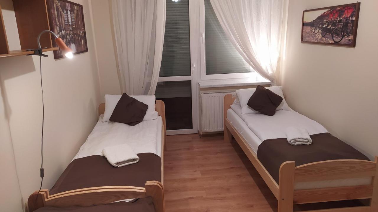 Apartament Na Kawiarach Гниежно Екстериор снимка